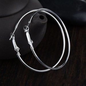 🎉3/$25🎉 Silver Pierced Earrings Round 7CM Oversized Classic Metal Hoops